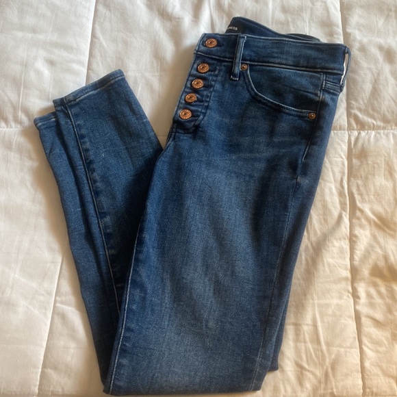 Women’s Express Jeans